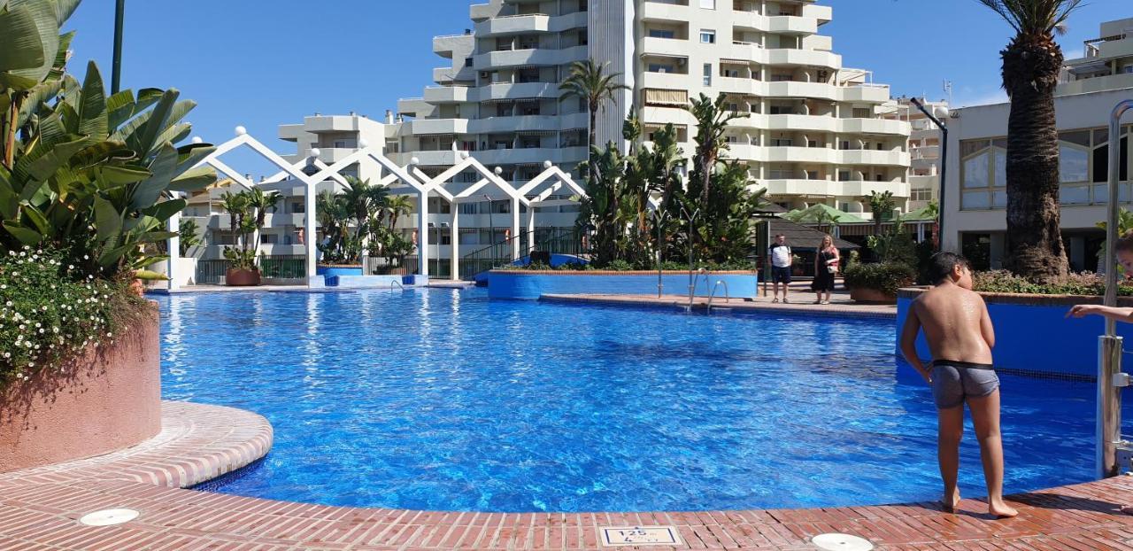 Apartamentos Holidays Benalbeach Benalmádena Eksteriør billede