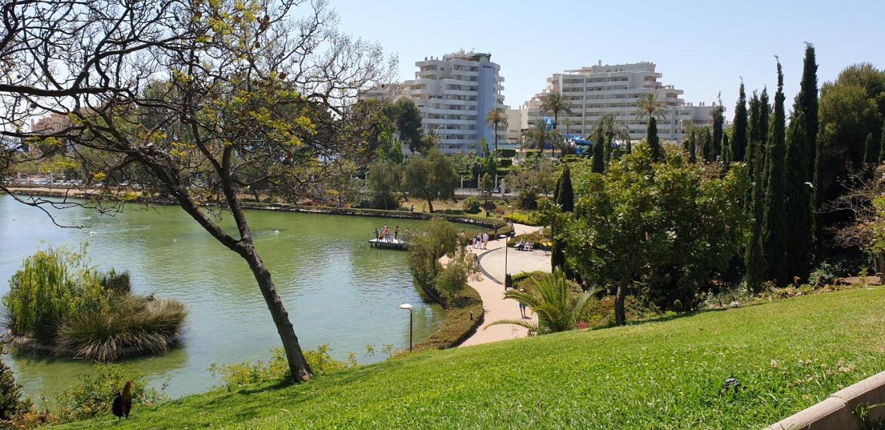 Apartamentos Holidays Benalbeach Benalmádena Eksteriør billede