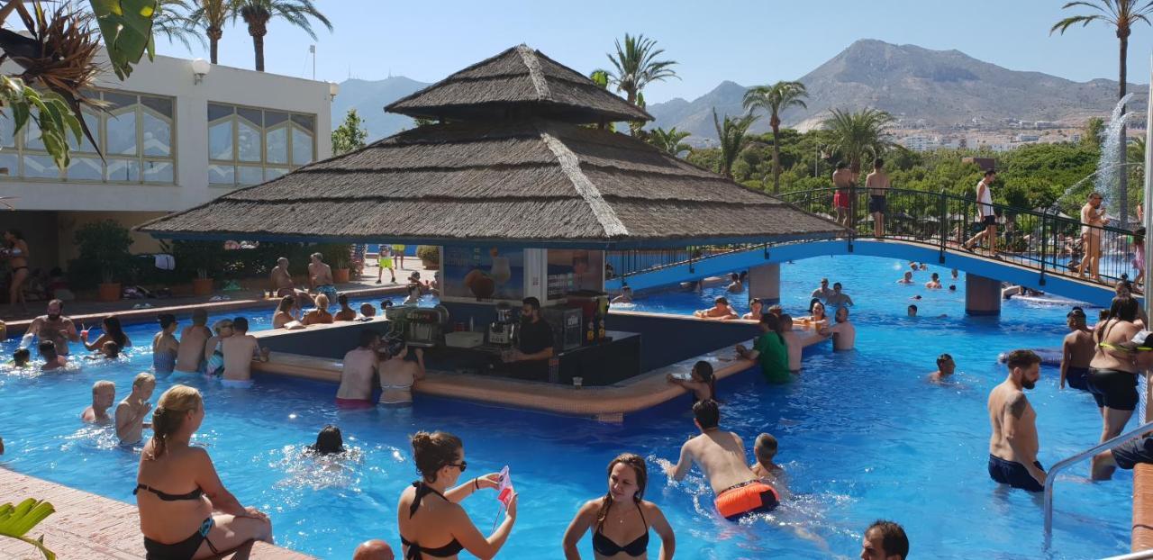Apartamentos Holidays Benalbeach Benalmádena Eksteriør billede