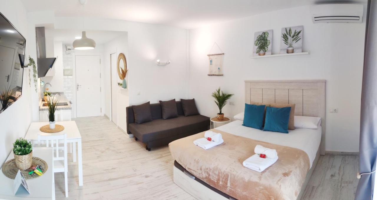Apartamentos Holidays Benalbeach Benalmádena Eksteriør billede